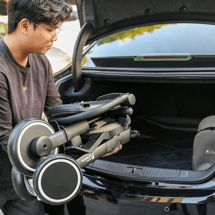 Xplor 6 in 1 Foldable Trike - Jet Black (10m-5y)